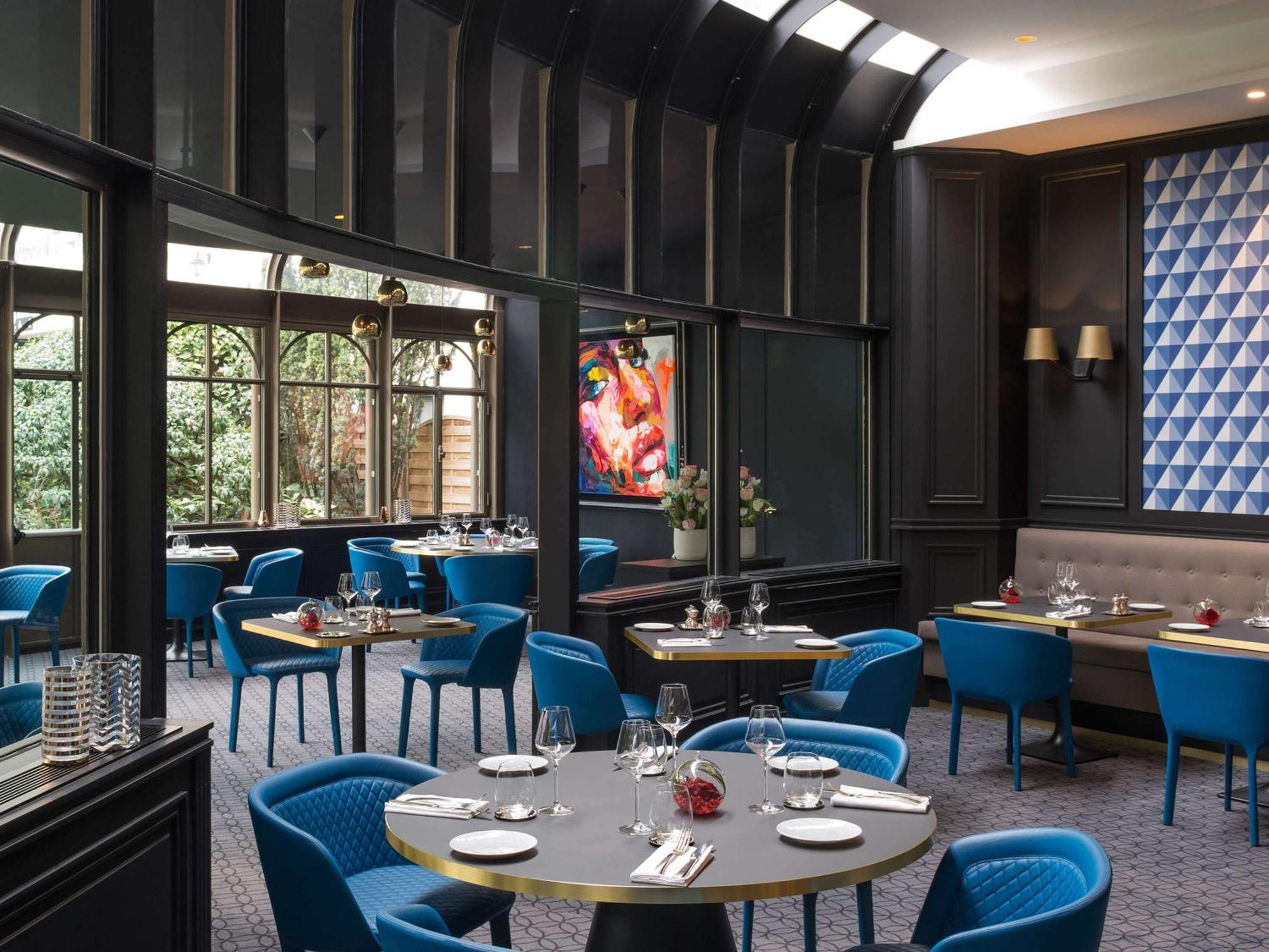 Grand Hotel La Cloche Dijon - Mgallery Exteriér fotografie The interior of the restaurant