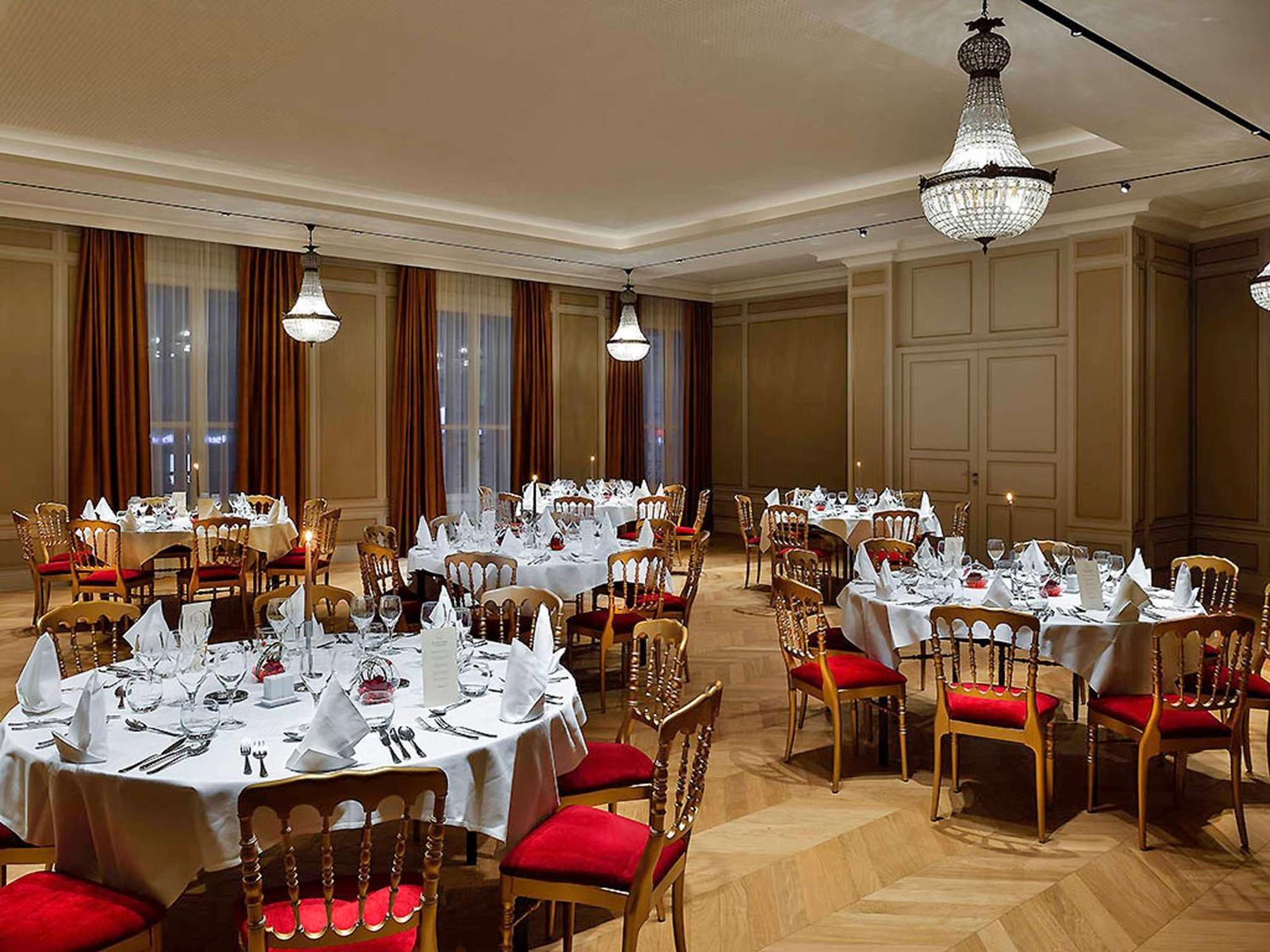 Grand Hotel La Cloche Dijon - Mgallery Exteriér fotografie The dining room
